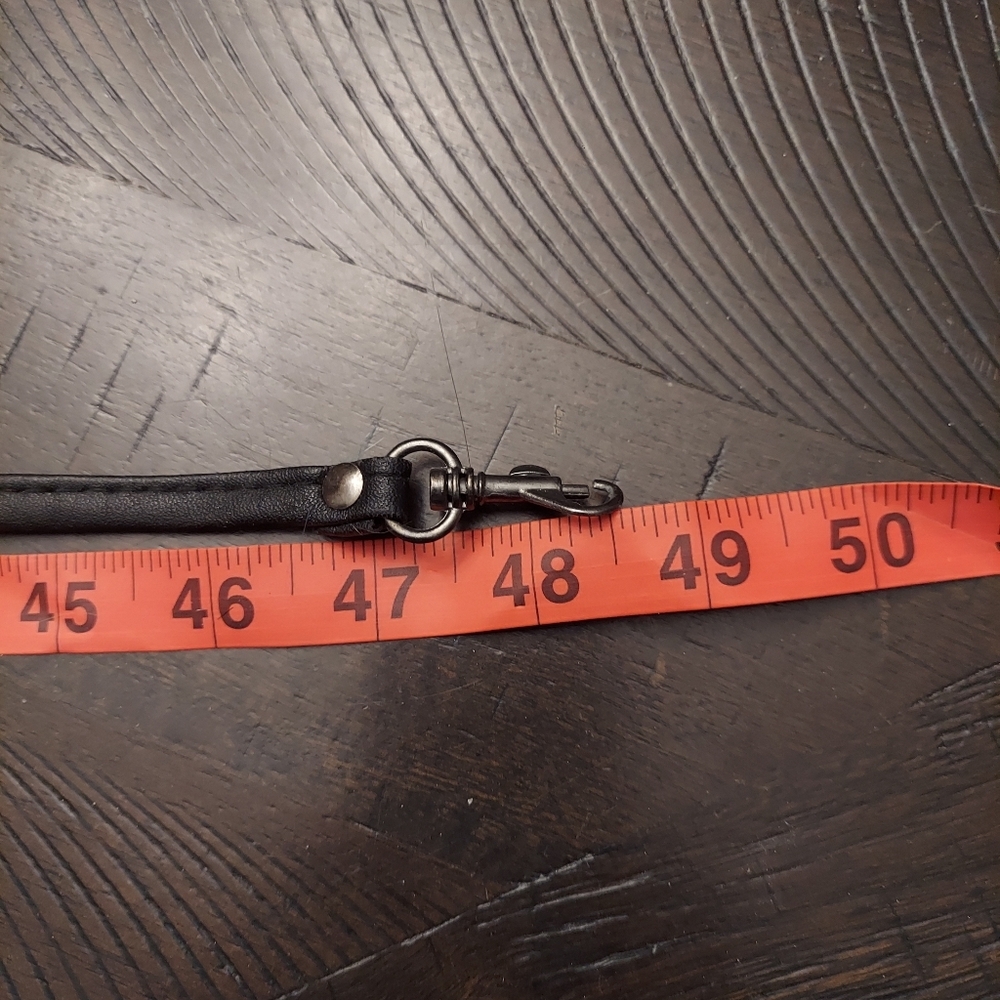GARNET HILL Leather Fold Over Arm/Crossbody Bag - Picture 15 of 15